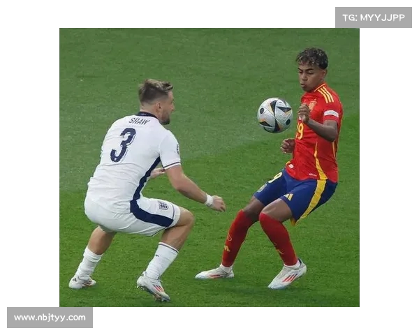 小将德罗展现非凡天赋 成为巴萨亚洲行最亮眼收获 小将德罗展现非凡天赋 成为巴萨亚洲行最亮眼收获